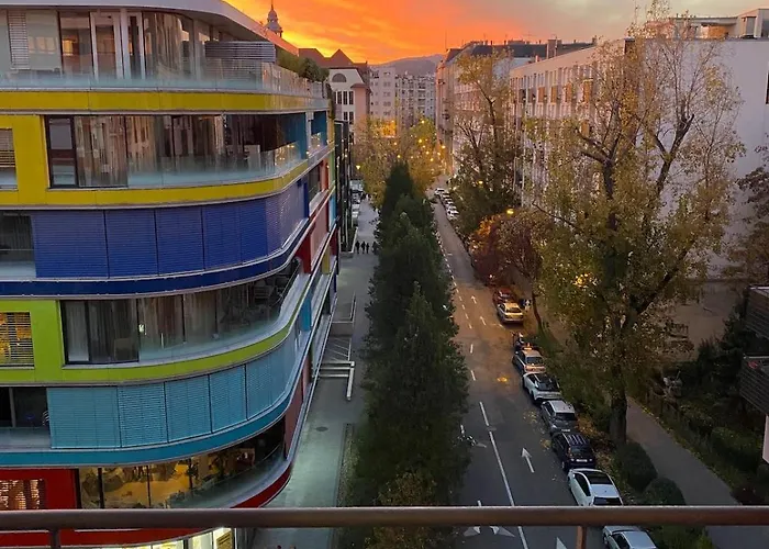 Apartment With Nice View